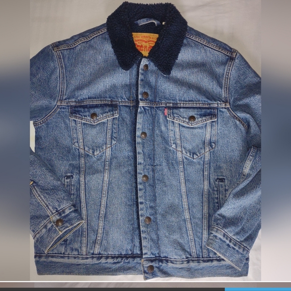 Levi's Blue Denim Jacket with Sherpa Collar